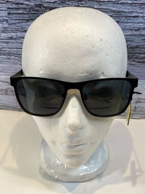 Quo Beauty Black Polarized Sport Metal Square Frame Sunglasses 100% UVA